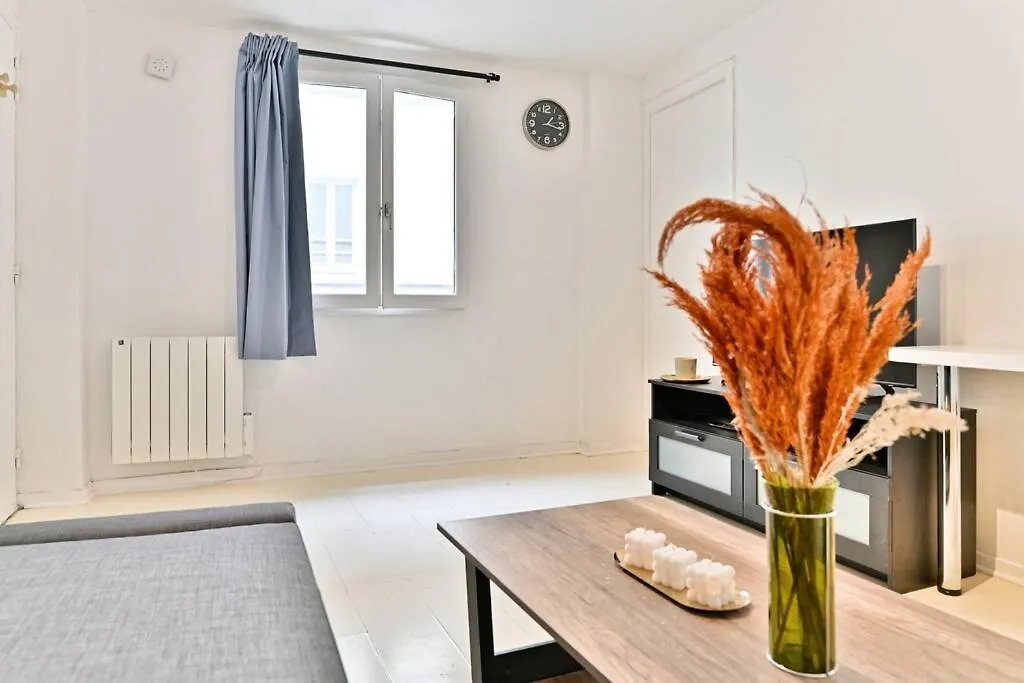 Appartement Proche Canal Saint Martin - II Paris 0*,